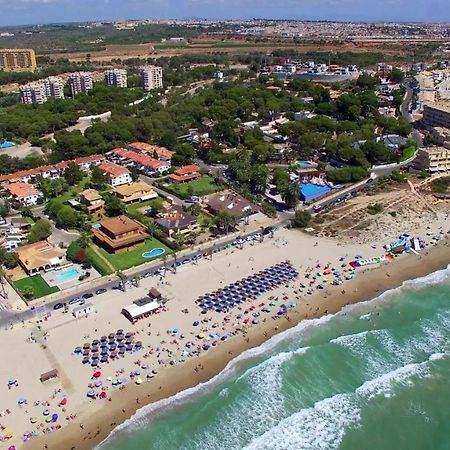 2-Bedroom And Living Room Apartment Near Campoamor Beach Bagian luar foto