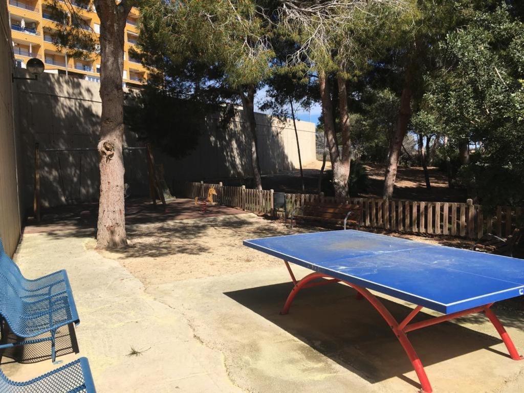 2-Bedroom And Living Room Apartment Near Campoamor Beach Bagian luar foto